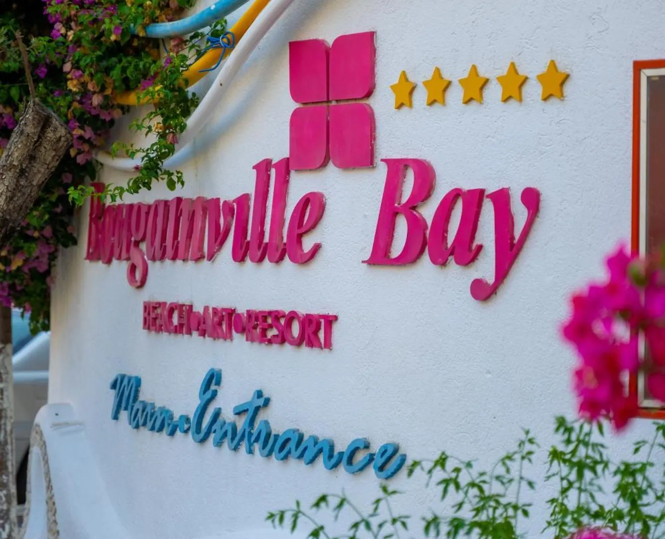 Bougainville Bay Hotel Saranda 5*,