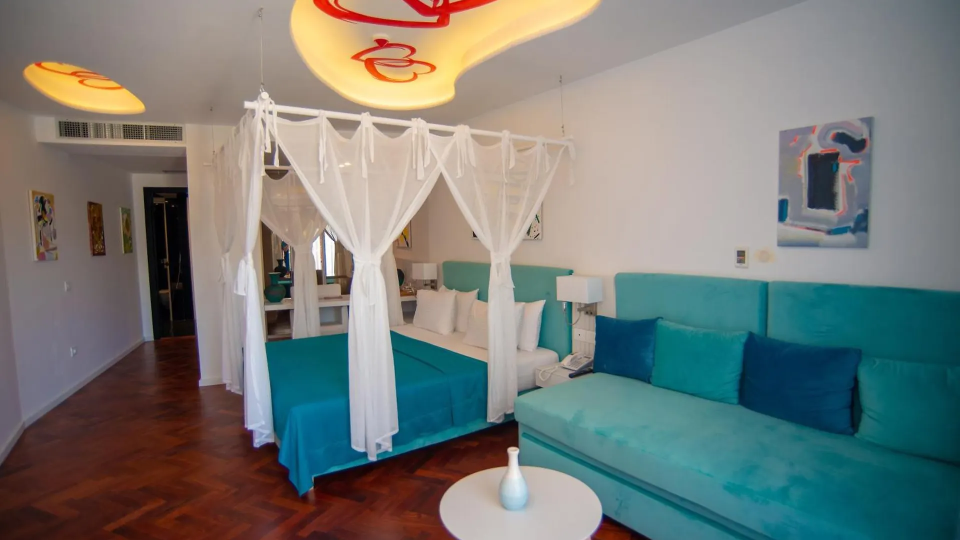 Bougainville Bay Hotel Saranda