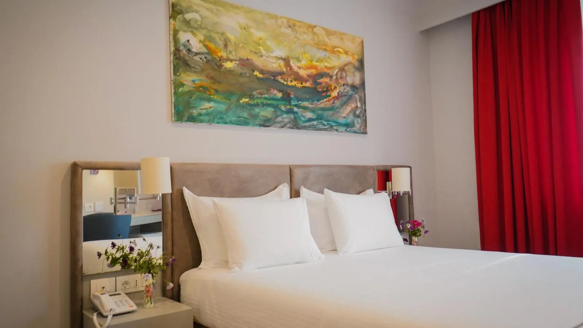Bougainville Bay Hotel Saranda