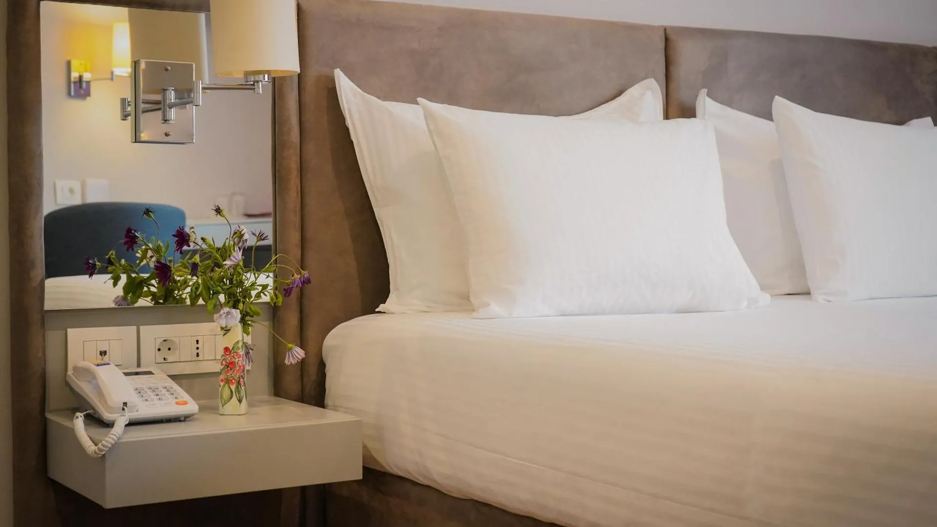 Bougainville Bay Hotel Sarandë Albanien