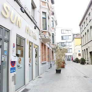 Sun Szálloda