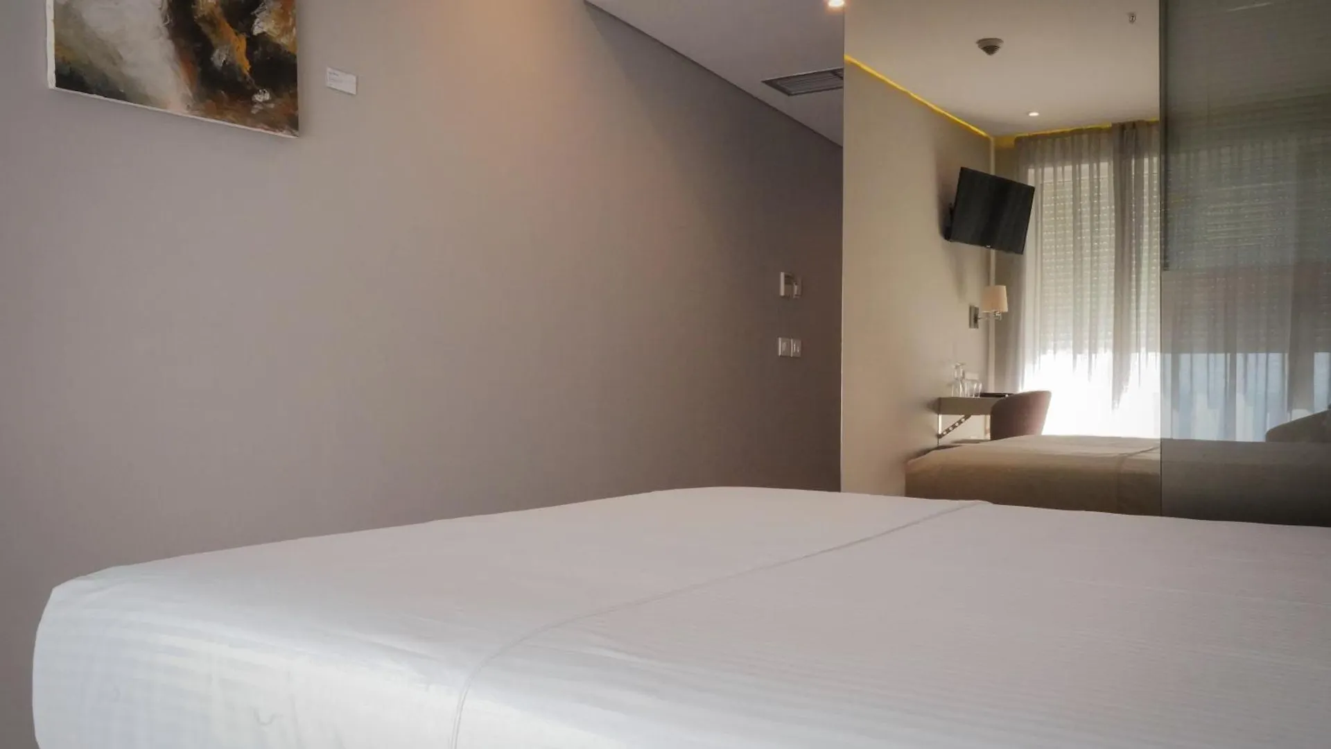 *****  Bougainville Bay Hotel Σαράντα Αλβανία