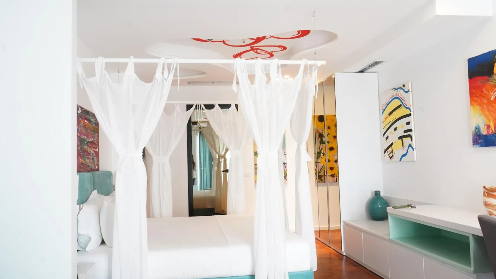 Bougainville Bay Hotel Sarande