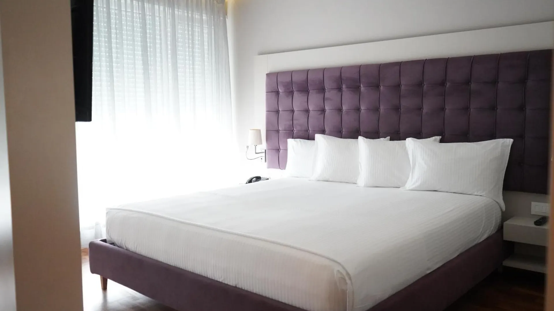 Bougainville Bay Hotel Σαράντα 5*,