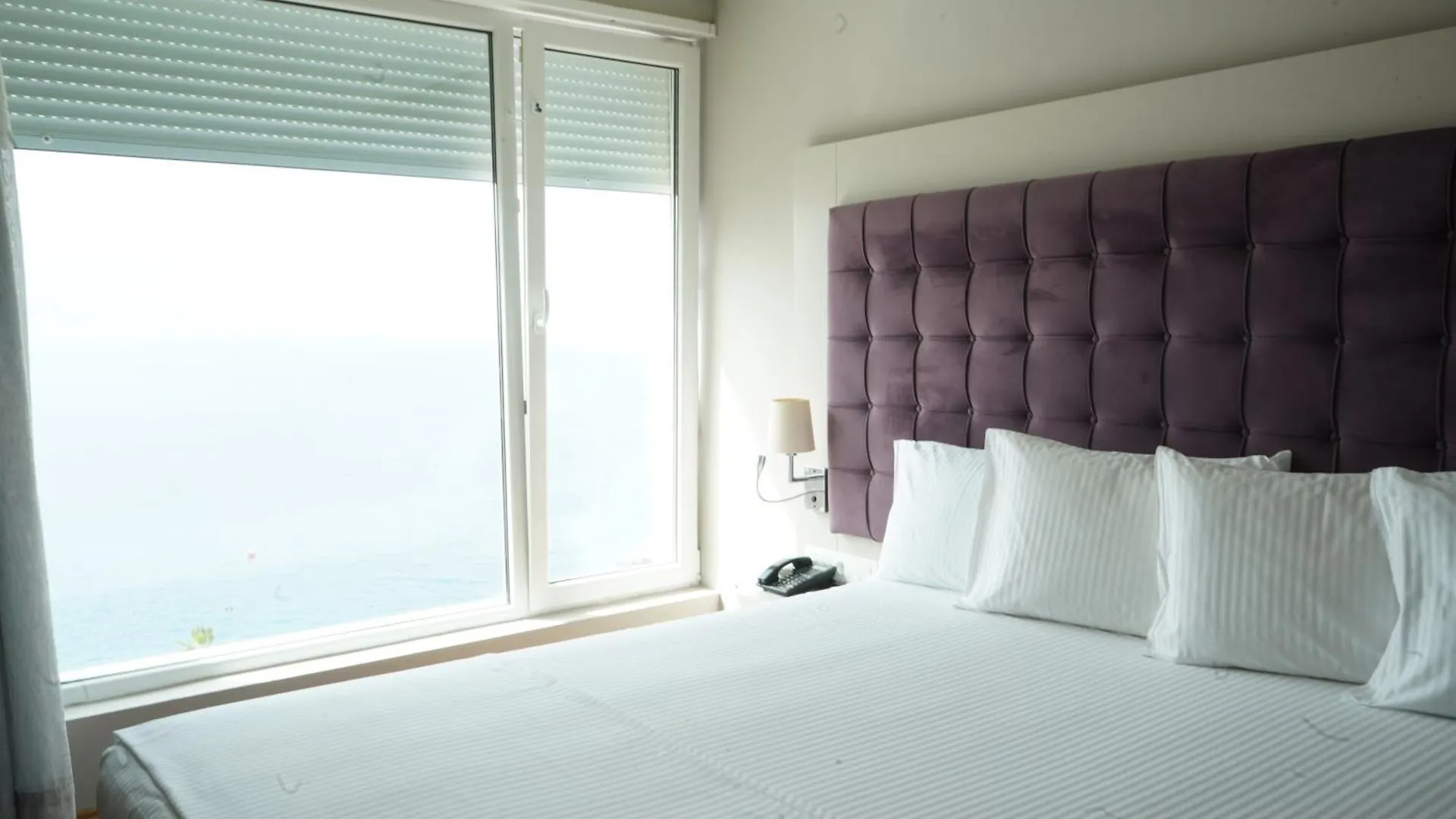 Bougainville Bay Hotel Σαράντα